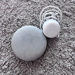 Google Nest Mini Speaker in Soft Gray